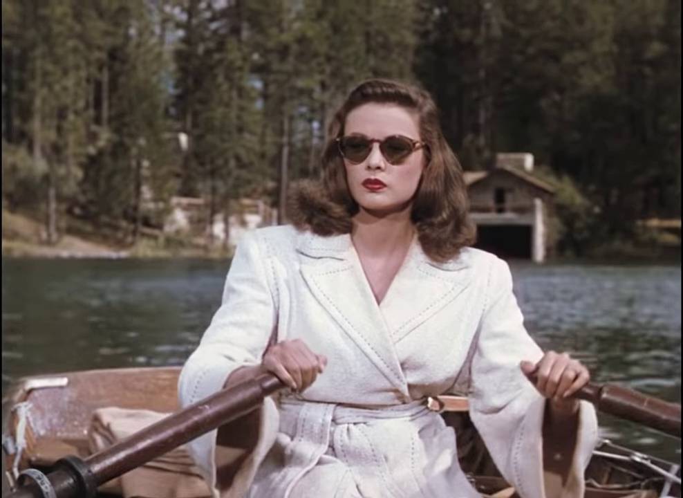 Gene Tierney as Ellen, in the rowing boat scene